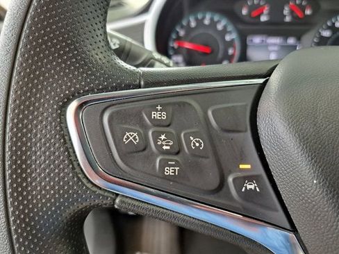 Used 2024 Chevrolet Malibu LT FWD image 12