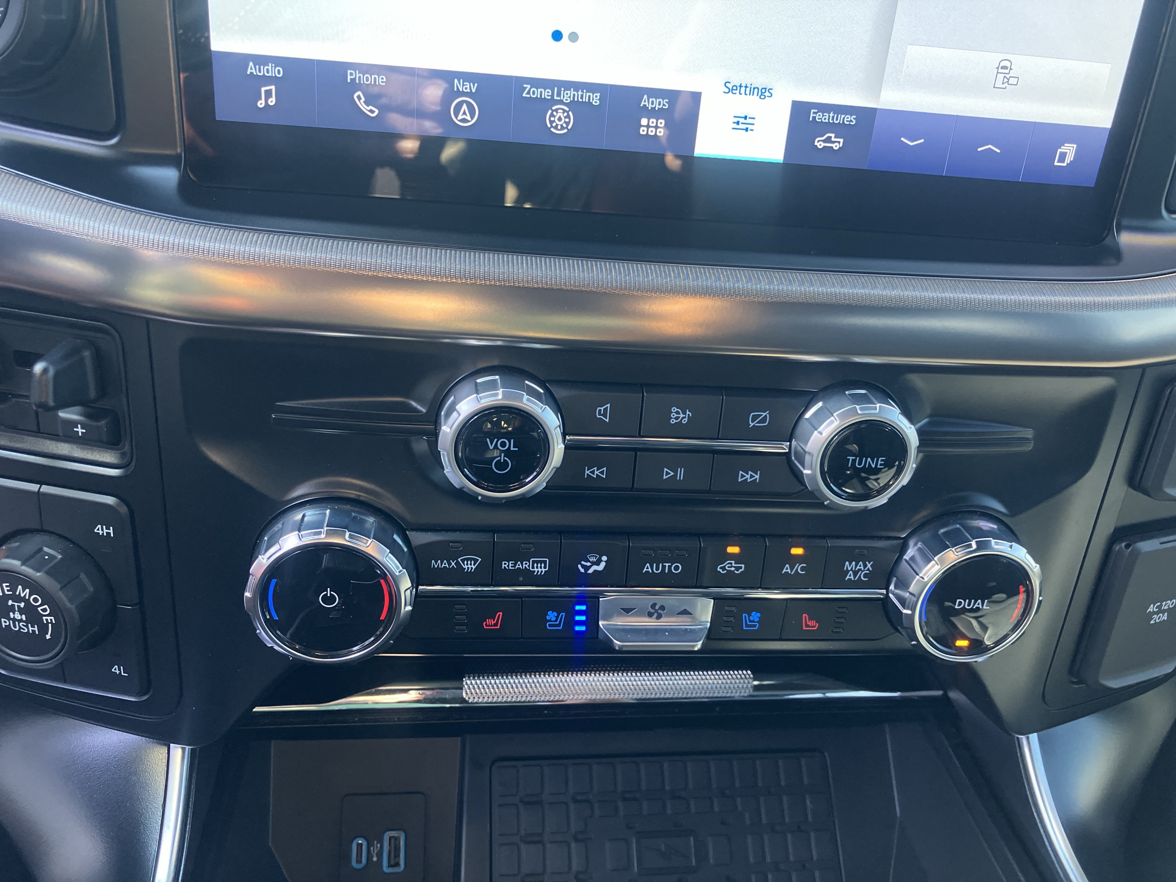 Certified 2023 Ford F150 Raptor AWD/4WD image 30