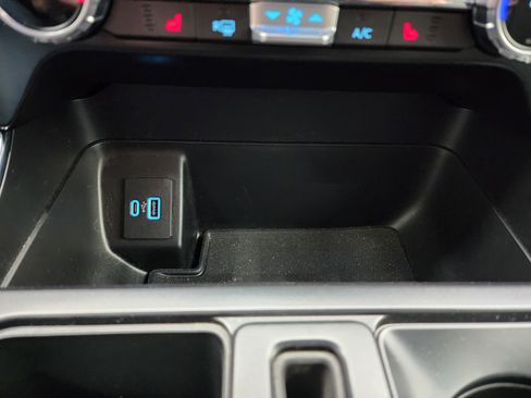 Used 2022 Ford F150 XLT w/ Equipment Group 302A High AWD/4WD image 54