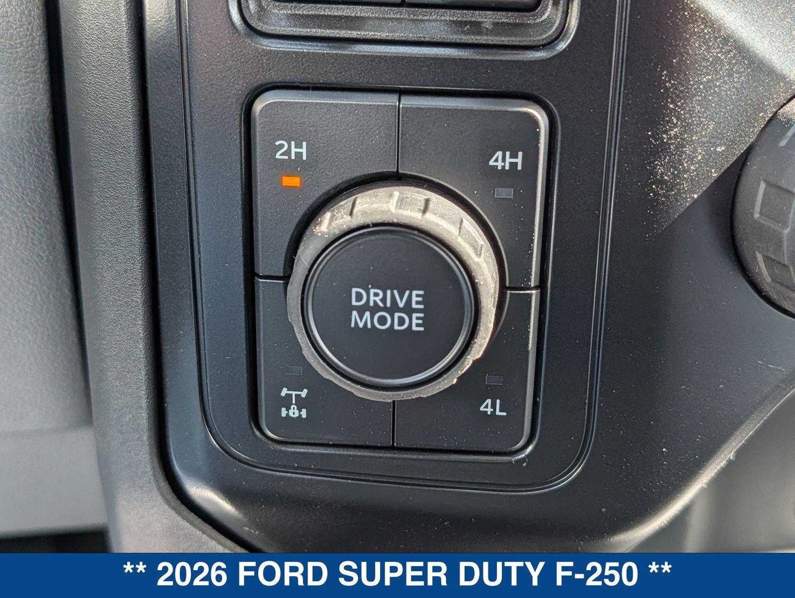 New 2026 Ford F250 XL w/ XL Chrome Package AWD/4WD image 34