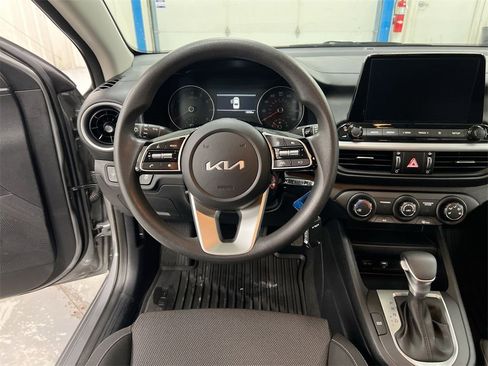 Used 2024 Kia Forte LXS w/ LXS Technology Package image 19