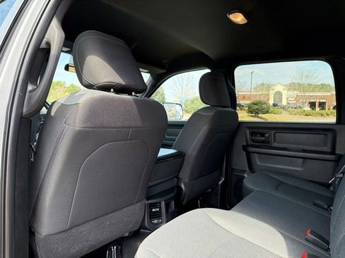 Used 2022 RAM 4500 Tradesman w/ Chrome Appearance Group image 25