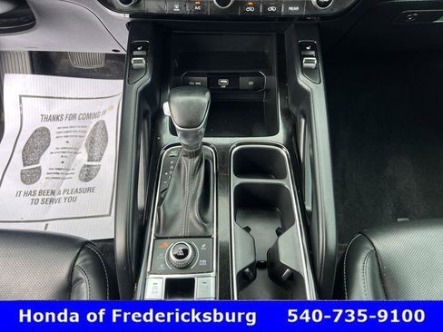 Used 2020 Kia Telluride S w/ S 8 Passenger Seating Package AWD/4WD image 22