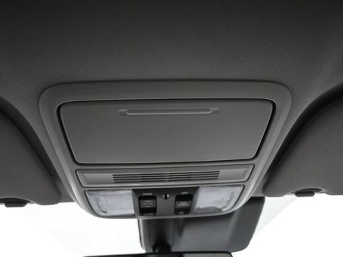 Used 2019 Honda Odyssey EX-L image 17