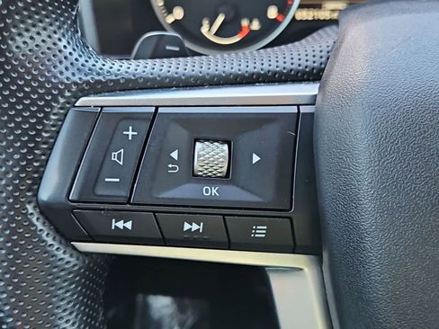 Used 2024 Mitsubishi Outlander SE image 25