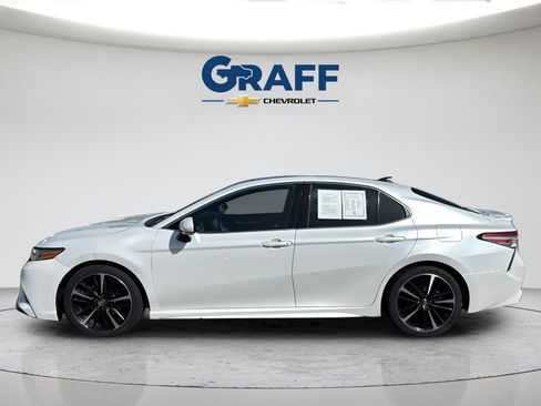 Used 2018 Toyota Camry XSE w/ Driver Assist Package FWD image 3
