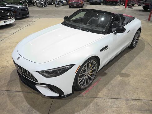 Used 2022 Mercedes-Benz SL 63 AMG 4MATIC image 15
