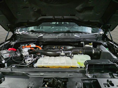 Used 2024 Ford F150 Lariat image 40