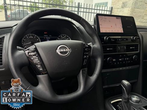 Used 2024 Nissan Armada SL w/ Midnight Edition Package image 12