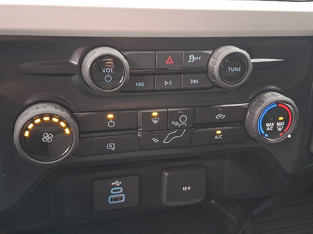 Used 2025 Ford F450 XLT AWD/4WD image 13