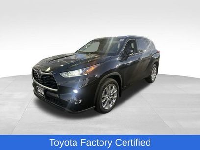 Used 2021 Toyota Highlander Limited