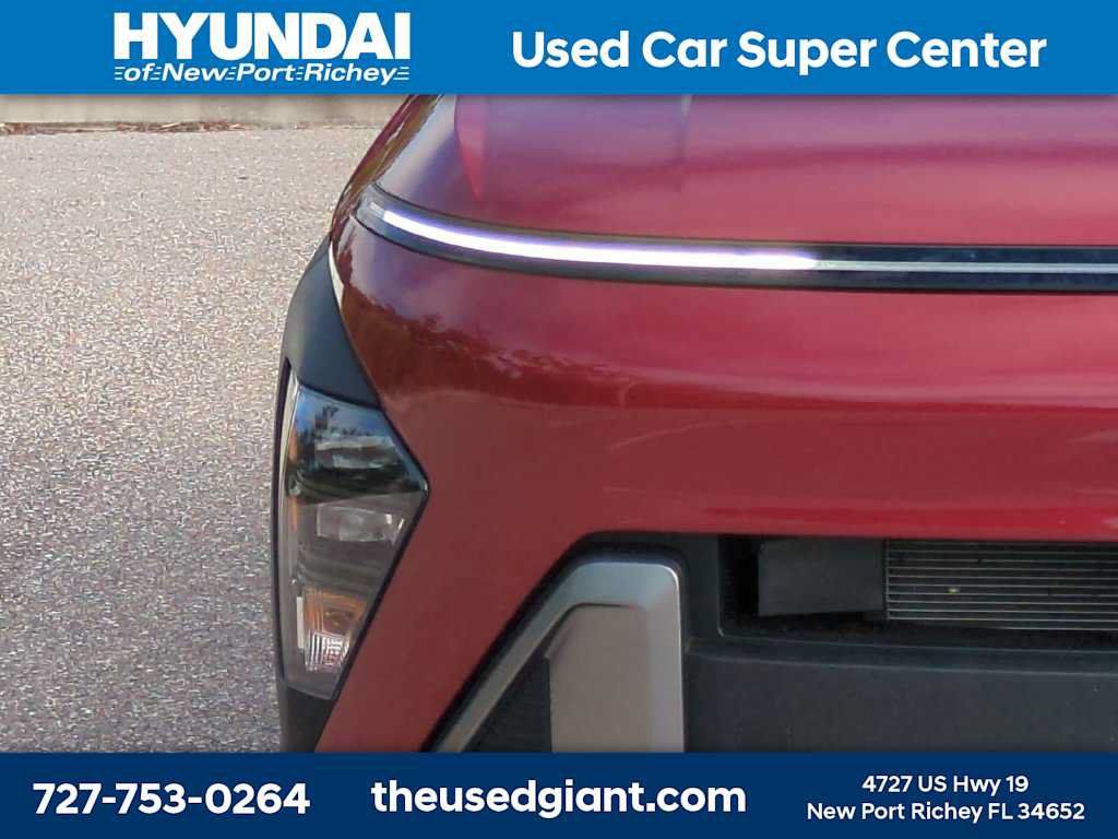 Certified 2024 Hyundai Kona SEL FWD image 9