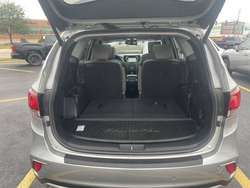 Used 2018 Hyundai Santa Fe Limited AWD/4WD image 35