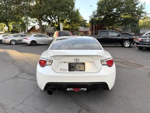 Used 2016 Scion FR-S RWD image 7