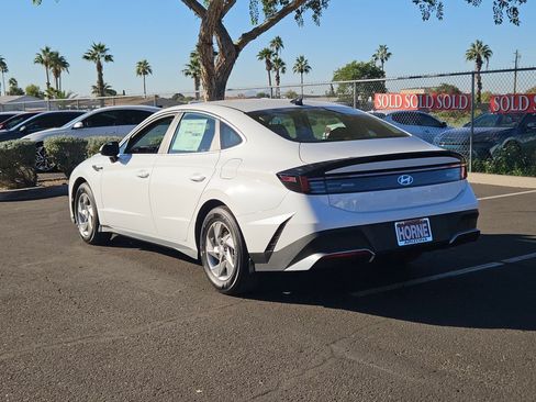New 2026 Hyundai Sonata SE FWD image 4