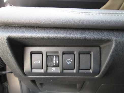 Used 2021 Subaru Outback Limited w/ Popular Package #2 AWD/4WD image 13
