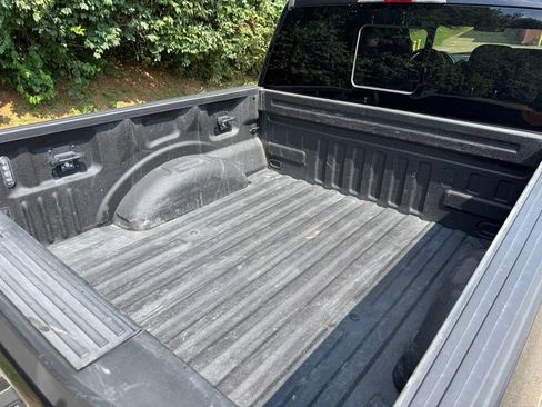 Used 2019 Ford F150 Lariat AWD/4WD image 7