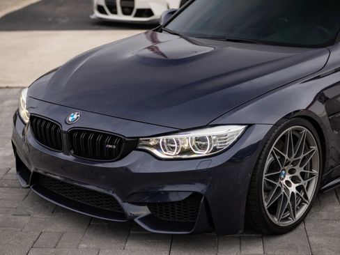 Used 2017 BMW M3 RWD image 21