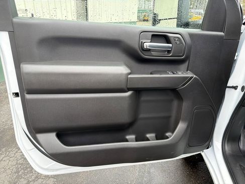 New 2026 GMC Sierra 3500 Pro w/ Convenience Package image 10