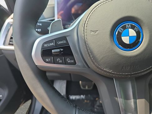 New 2026 BMW X5 xDrive50e w/ M Sport Package AWD/4WD image 17