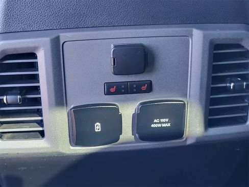 Used 2018 Ford F150 Raptor w/ Equipment Group 802A Luxury image 30