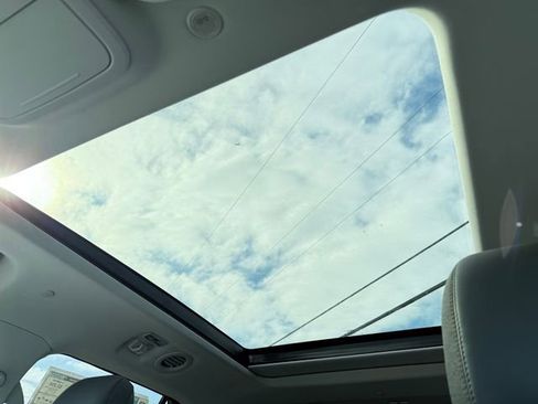 New 2026 Ford Explorer Active w/ Active Comfort Package image 17