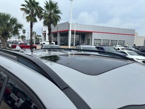 Used 2023 Kia Telluride SX X-Line AWD/4WD image 7