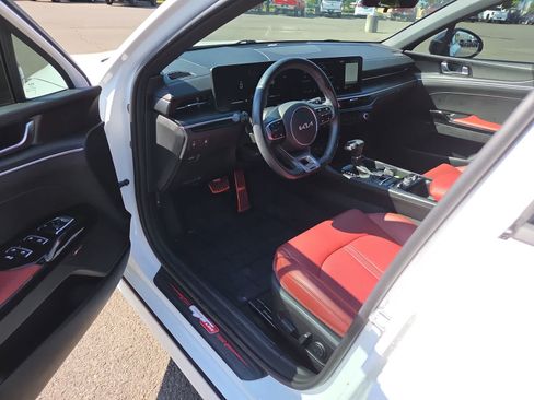 Used 2025 Kia K5 GT-Line w/ GT-Line Premium Package FWD image 10