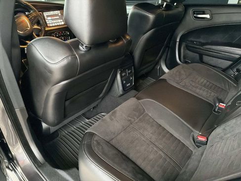 Used 2022 Dodge Charger Scat Pack w/ Daytona Edition Group image 16