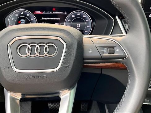 Certified 2023 Audi Q5 2.0T Premium Plus w/ Premium Plus Package AWD/4WD image 12