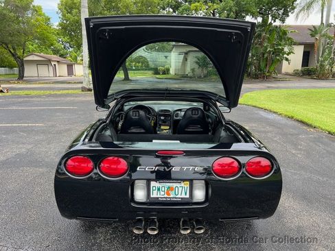 Used 1998 Chevrolet Corvette Coupe w/ Roof Pkg RWD image 67
