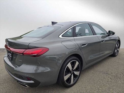 Used 2025 Audi A5 2.0T Premium w/ Convenience Package AWD/4WD image 3