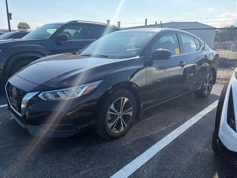 Used 2023 Nissan Sentra SV FWD image 1