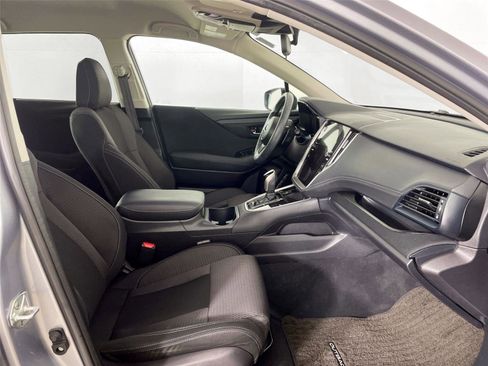 Used 2024 Subaru Outback Premium image 27