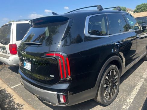 Used 2023 Kia Telluride SX Prestige AWD/4WD image 3