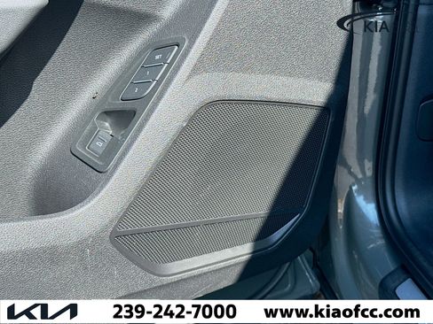 Used 2022 Audi Q3 2.0T Premium w/ Convenience Package image 23