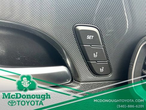 Used 2022 Hyundai Santa Fe Limited AWD/4WD image 16
