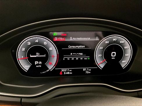 Certified 2023 Audi Q5 2.0T Premium Plus w/ Premium Plus Package AWD/4WD image 21