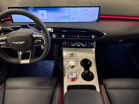 New 2026 Genesis GV70 2.5T Sport Prestige AWD/4WD image 13