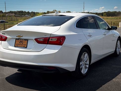 Used 2016 Chevrolet Malibu LT FWD image 26
