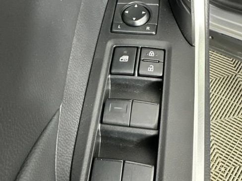Used 2023 Toyota RAV4 LE AWD/4WD image 24
