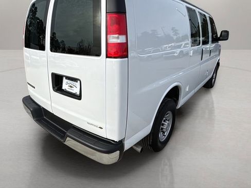Used 2024 Chevrolet Express 2500 Work Van w/ Driver Convenience Package image 34