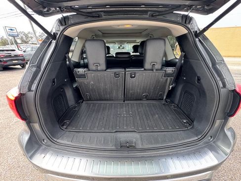 Used 2017 Nissan Pathfinder Platinum w/ Cargo Package image 16