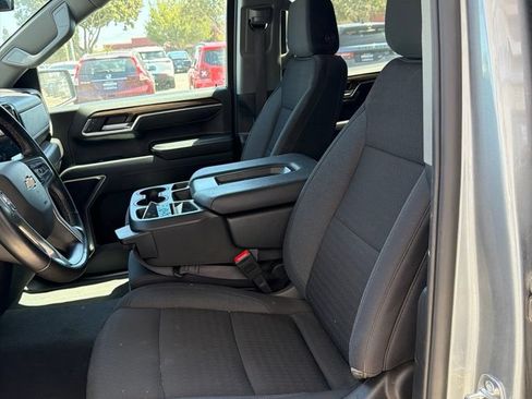 Used 2025 Chevrolet Silverado 1500 LT AWD/4WD image 6