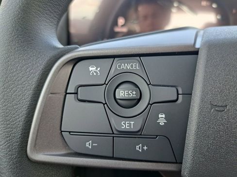 Used 2026 Nissan Sentra SV w/ Floor Mat Package FWD image 14