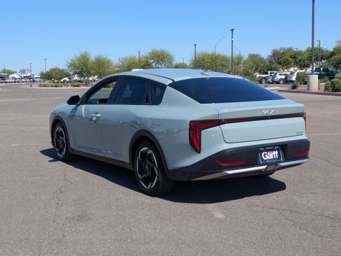 Certified 2025 Kia K4 EX FWD image 3