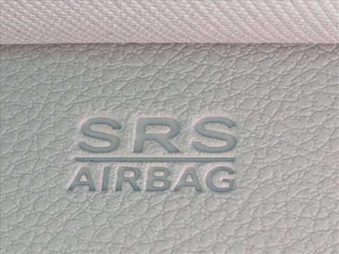 Used 2014 Jeep Grand Cherokee Limited w/ Luxury Group II image 10