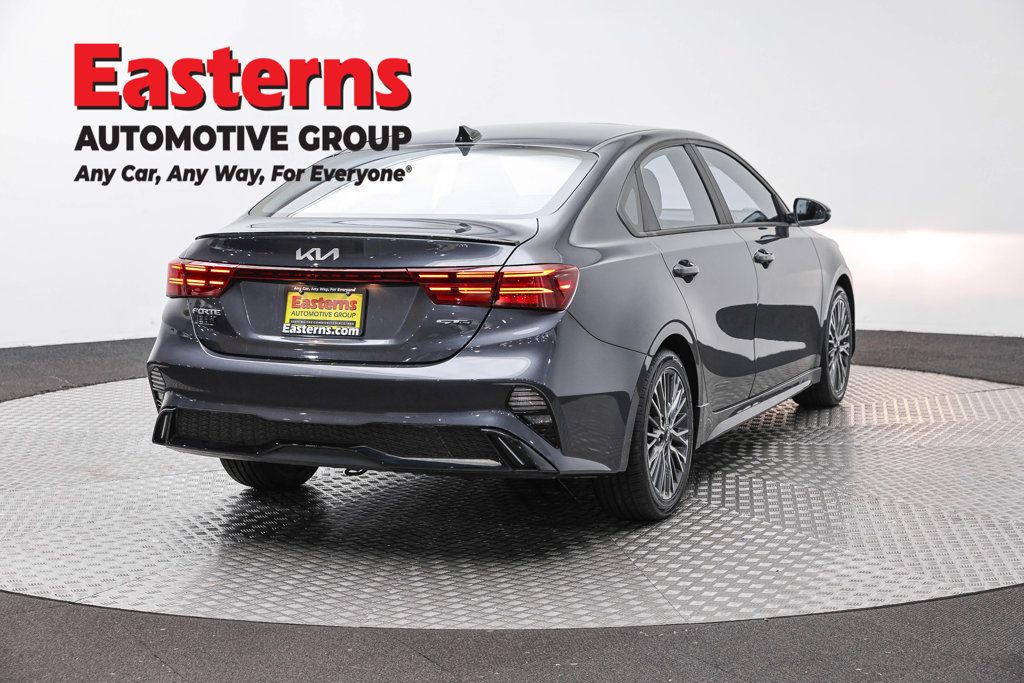Used 2023 Kia Forte GT-Line w/ GT-Line Premium Package FWD image 7