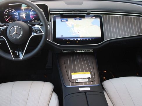 Used 2026 Mercedes-Benz E 350 Sedan image 28