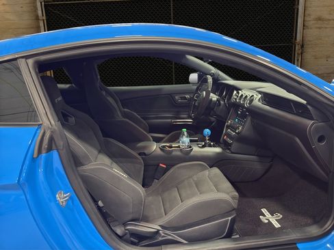 Used 2017 Ford Mustang Shelby GT350 w/ Electronics Package RWD image 17